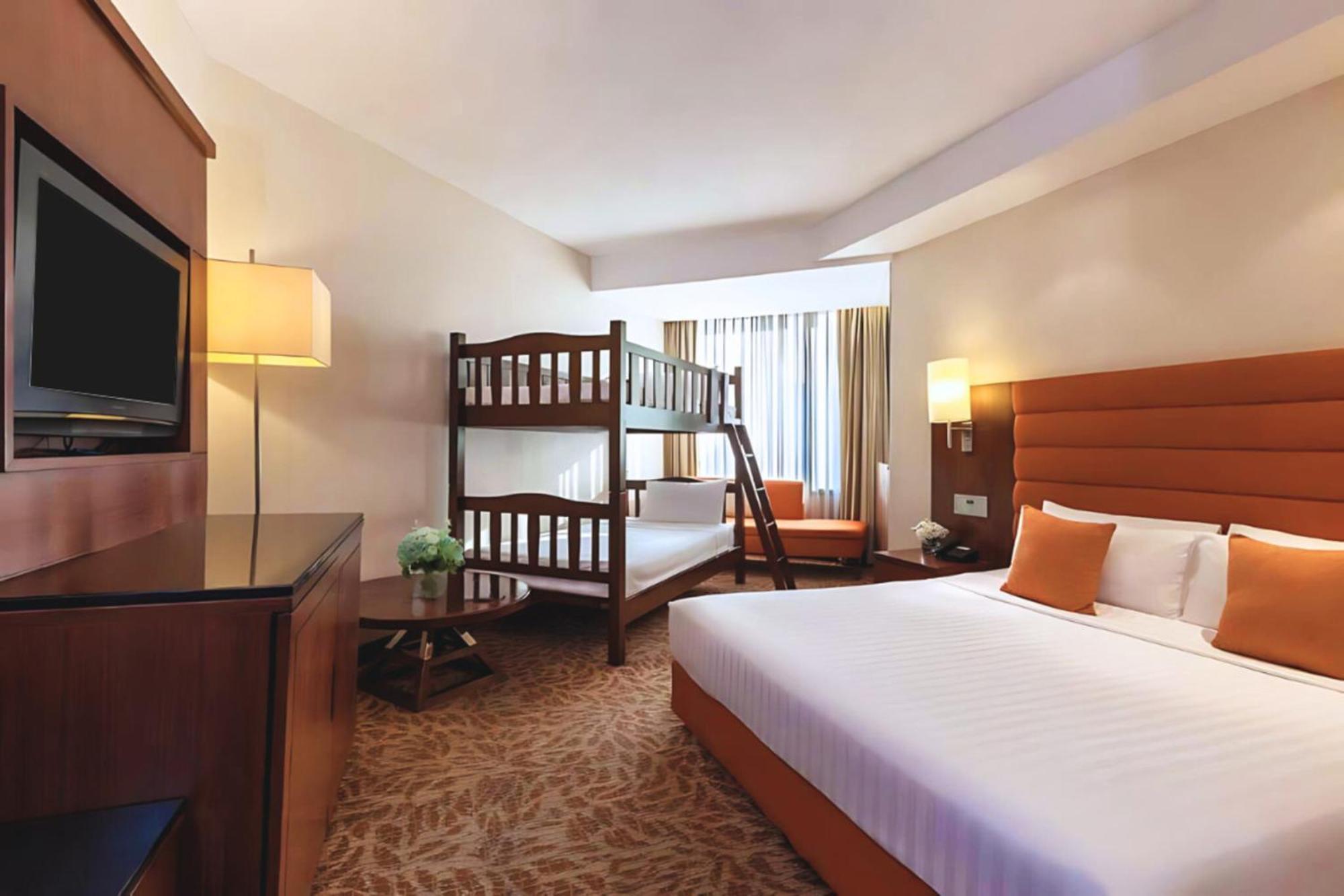 Rembrandt Hotel Bangkok Room photo